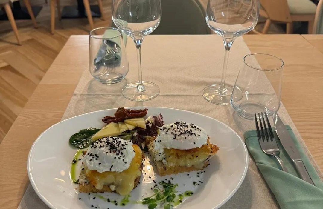 Barrique 14 - Breakfast At Restaurant & Minibar - Old Town-1